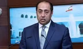 الجامعة العربية تدعم المبادرة الكويتية لحل الأزمة بين لبنان ودول الخليج العربي