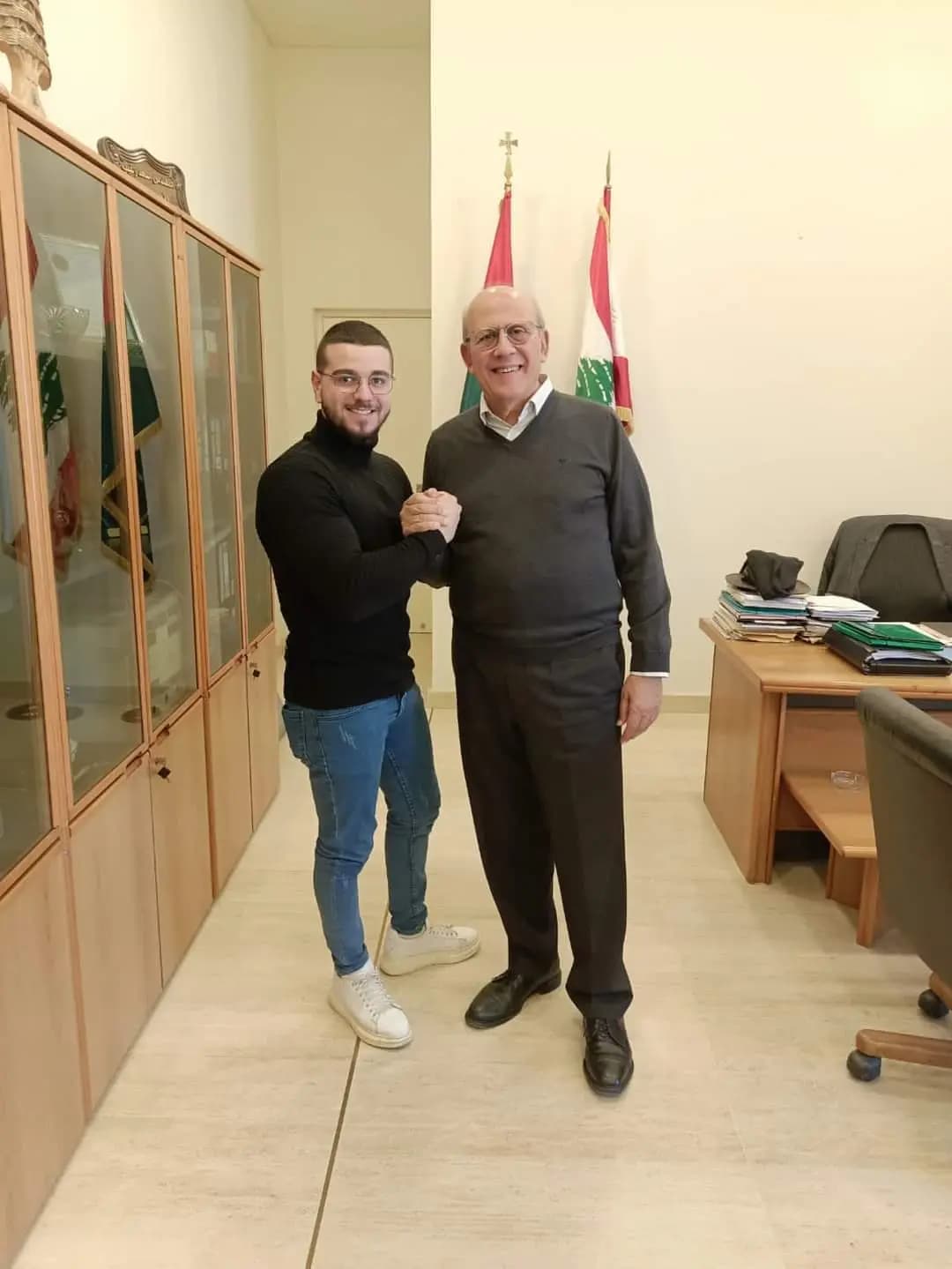 المجلسُ البلديُّ يهنّئ بطل الأوزان الزّحلي