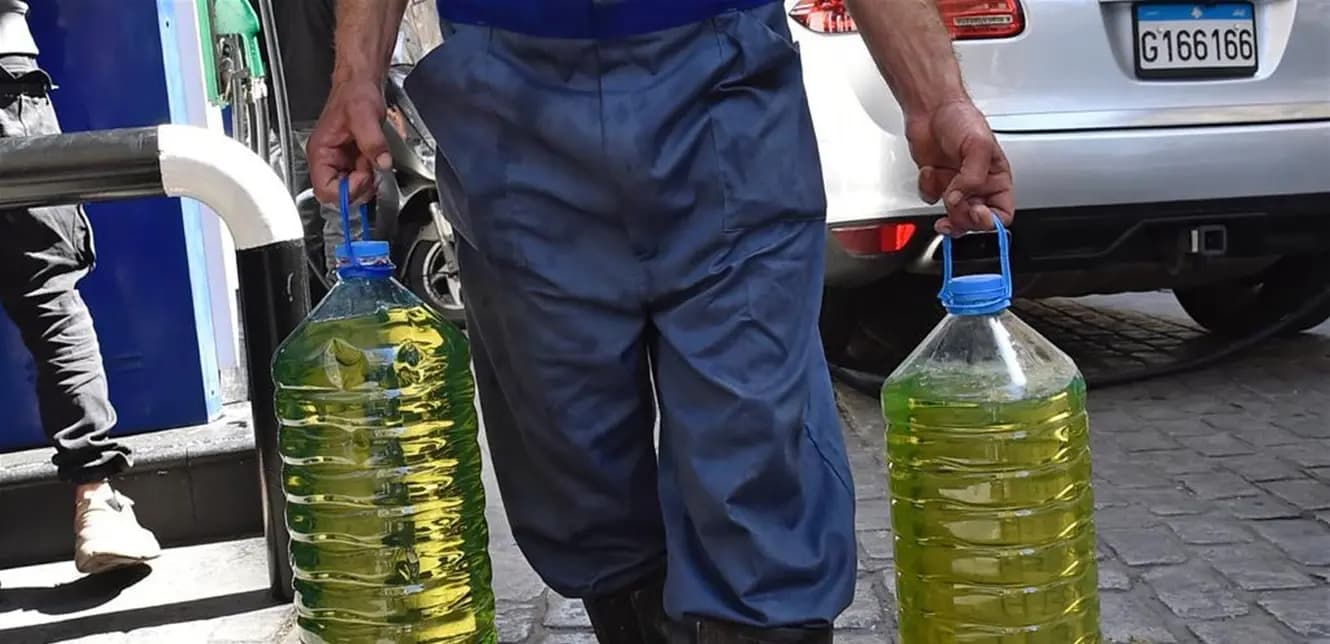 اللّبنانيُّ يودّعُ البنزين مع سنة ٢٠٢٢