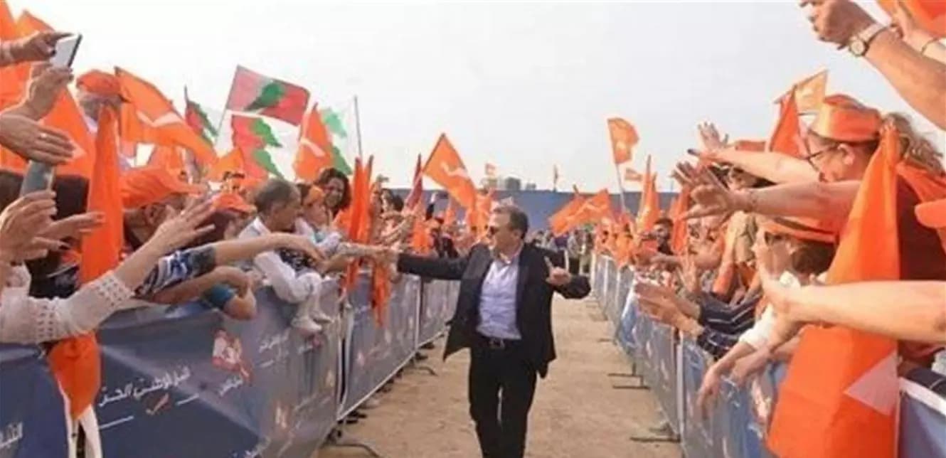 محاولةٌ "برتقاليةٌ" لكسرِ الجمودِ... هل تُسفِرُ مروحةُ اللّقاءاتِ عن جديدٍ؟