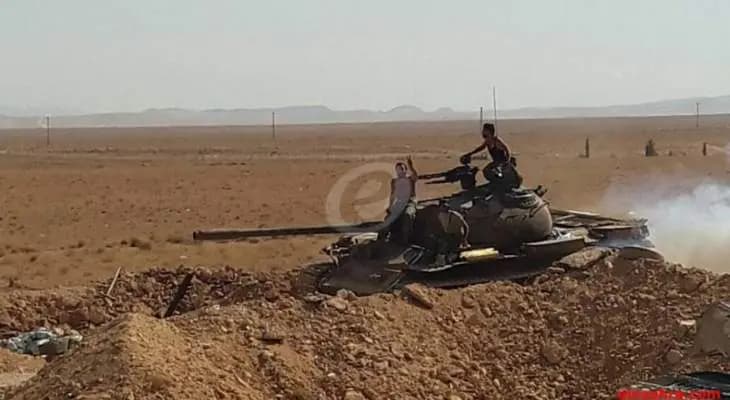 المرصد السوري: غارت وقصف مدفعي على الريف الشرقي لمعرة النعمان