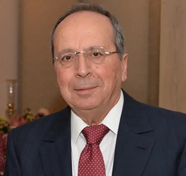 السيد: المس برواتب وتعويضات العسكريين والموظفين أمر مرفوض