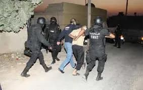 عمليات دهم في بريتال والحلانية.