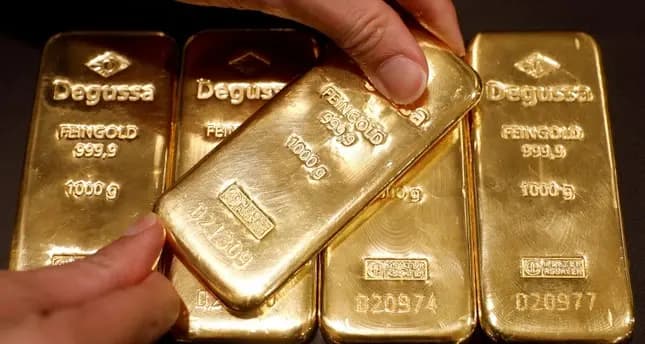 سعر أونصة الذهب يصل ل 2000 دولار