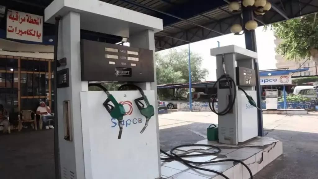 مجهول يطعن عاملا في محطة محروقات