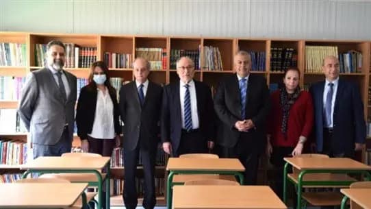 وزير التربية والسفير الاسباني تفقدا الثانوية الاسبانية في الكرنتينا