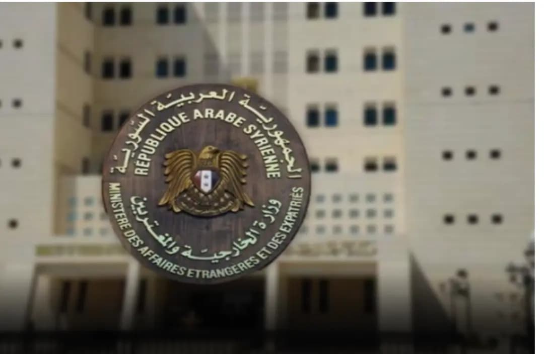 الخارجية السورية: تدمير مدينة الرقة من قبل التحالف الدولي غير الشرعي ولا تدخل دولي حتى الآن