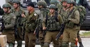 أوامر إسرائيلية باعتقال إداري وإغلاق المعابر مع الضفة وغزة