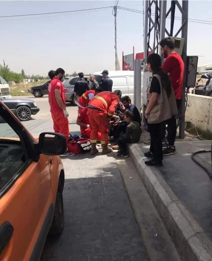 خمسة جرحى في حادث سير على طريق تعنايل