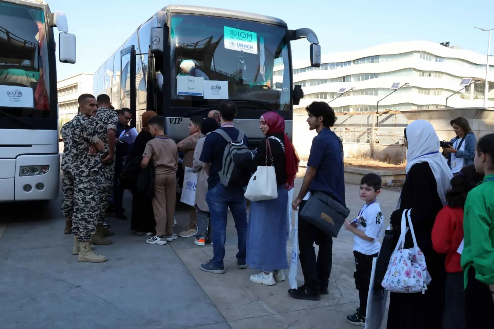 الأمن العام يطلق الدفعة الـ18 لعودة النازحين السوريين