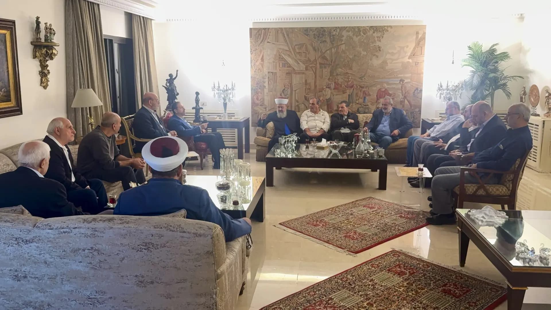 "أخوّة تاريخية".. كرامي: حرص مشترك على سيادة لبنان وكرامة أبناء المخيمات