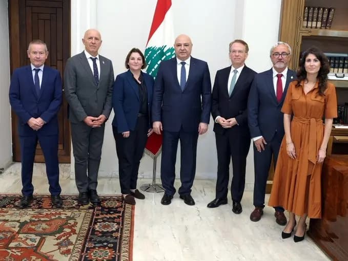 عون أمام نواب فرنسيين: لبنان لا يحيا من دون جناحيه- المسيحي والمسلم