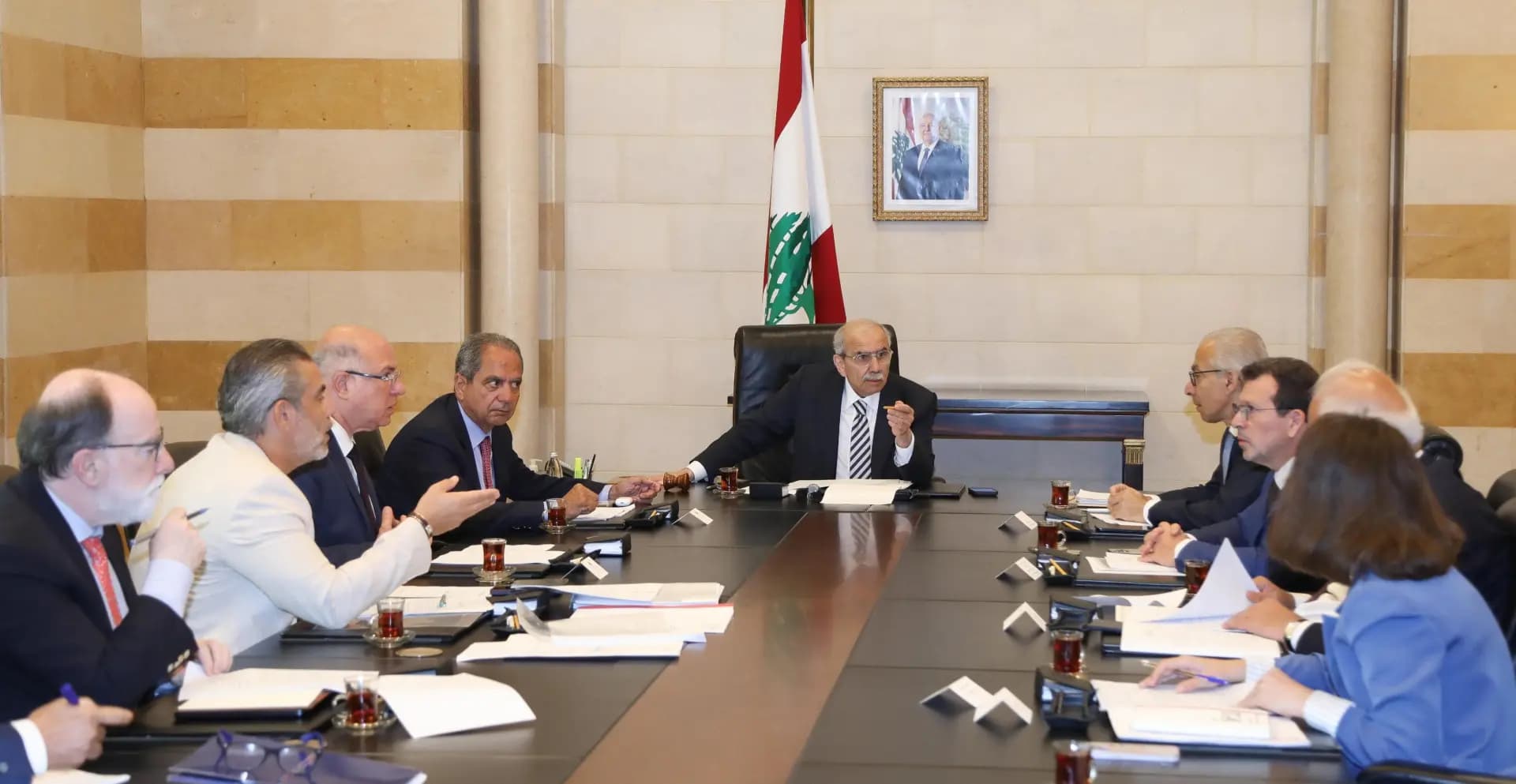 من ملف المولدات إلى مؤسسة كهرباء لبنان.. قطاع الطاقة على طاولة سلام