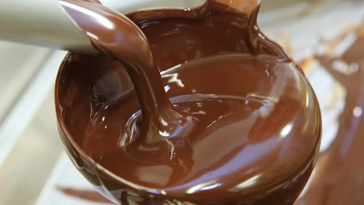 نظارات ونوتيلا مهربة!