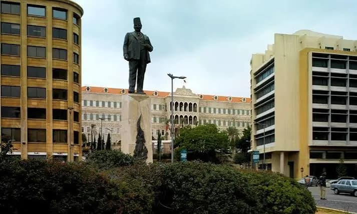 العسكريون المتقاعدون يقطعون رياض الصلح