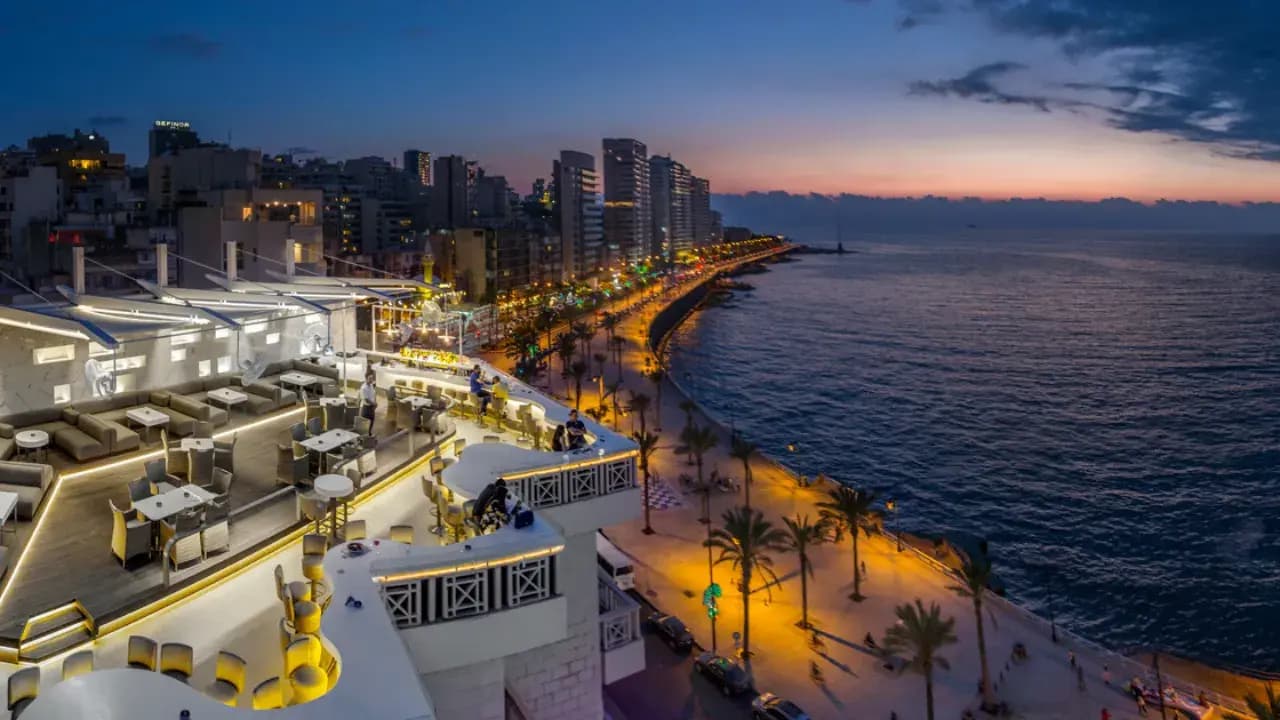 طِيبُ الطبيعةِ في السياحةِ الداخليةِ.. ودربُ الجبلِ من الشمالِ إلى الجنوب..