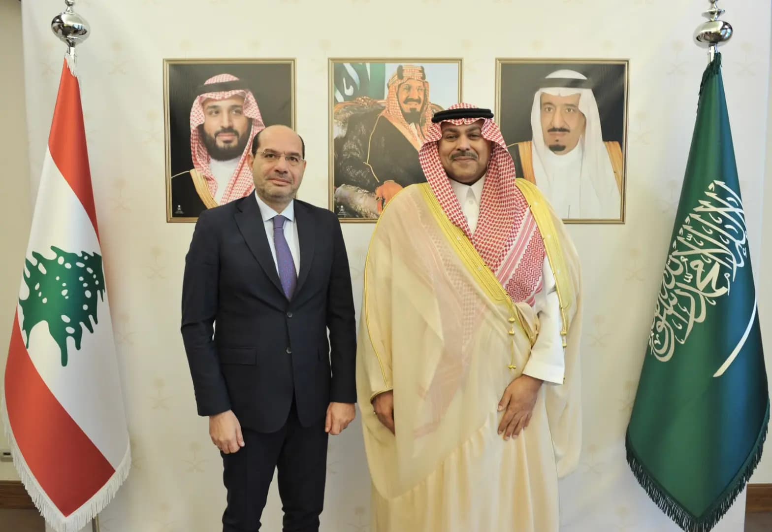 السفير السعودي يستقبل النائب مراد.. وجولة في قضايا لبنان والمنطقة