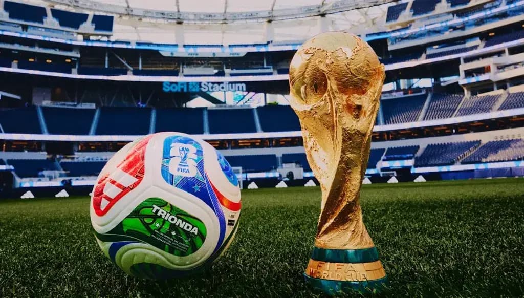 مصر والسعودية تفتتحان اليوم مشوارهما في كأس العالم