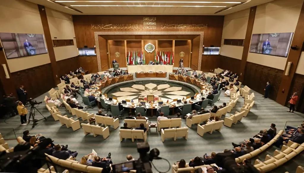 الجامعة العربية: اسـ.ـتهداف الناقلتين الإماراتيتين تهـ.ـديد لهرمز