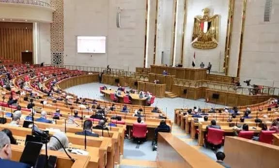 استجابةً لطلب السيسي.. البرلمان المصري يبحث غدًا تفويض الدفاع عن السعودية