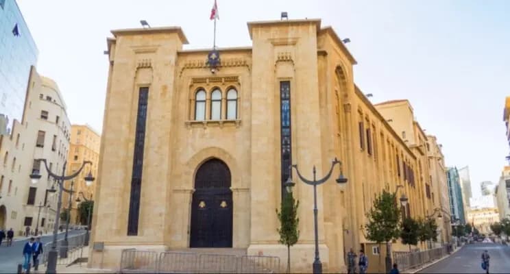 "أبي رميا" يفتح ملفات الفساد في المنشآت الرياضية