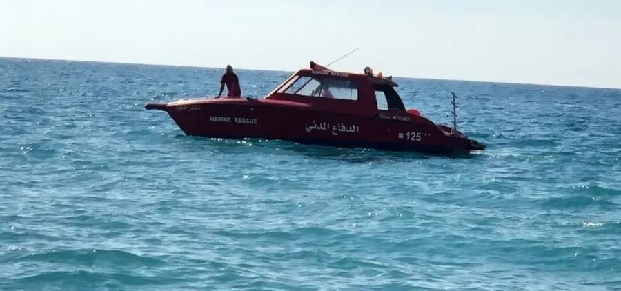 العثور على جثـ.ـتي شقيقين قبالة شاطئ العقيبة