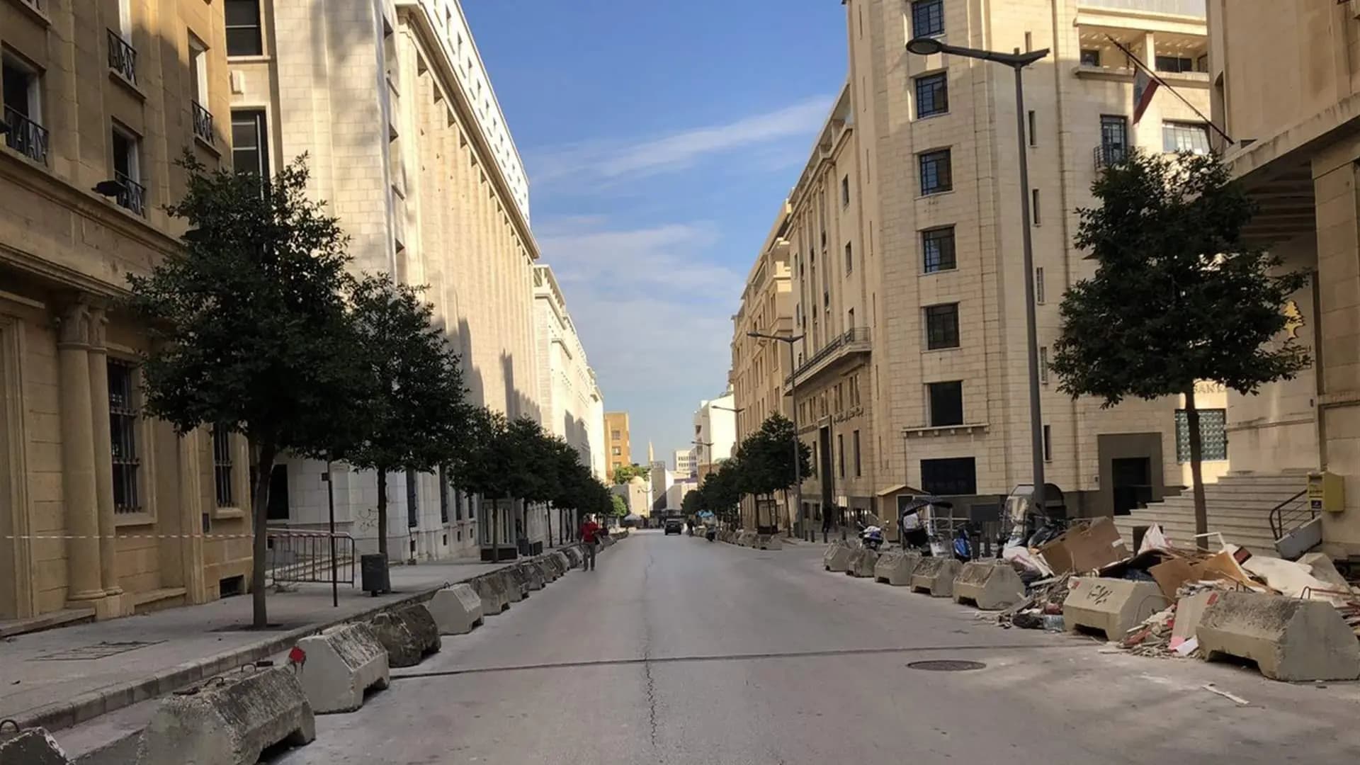 شارع المصارف خارج الخدمة يومين.. وهذا السبب