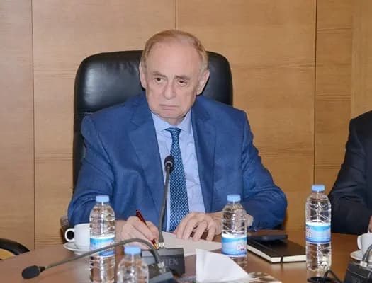 البستاني يضغط لزيادة سحوبات المودعين