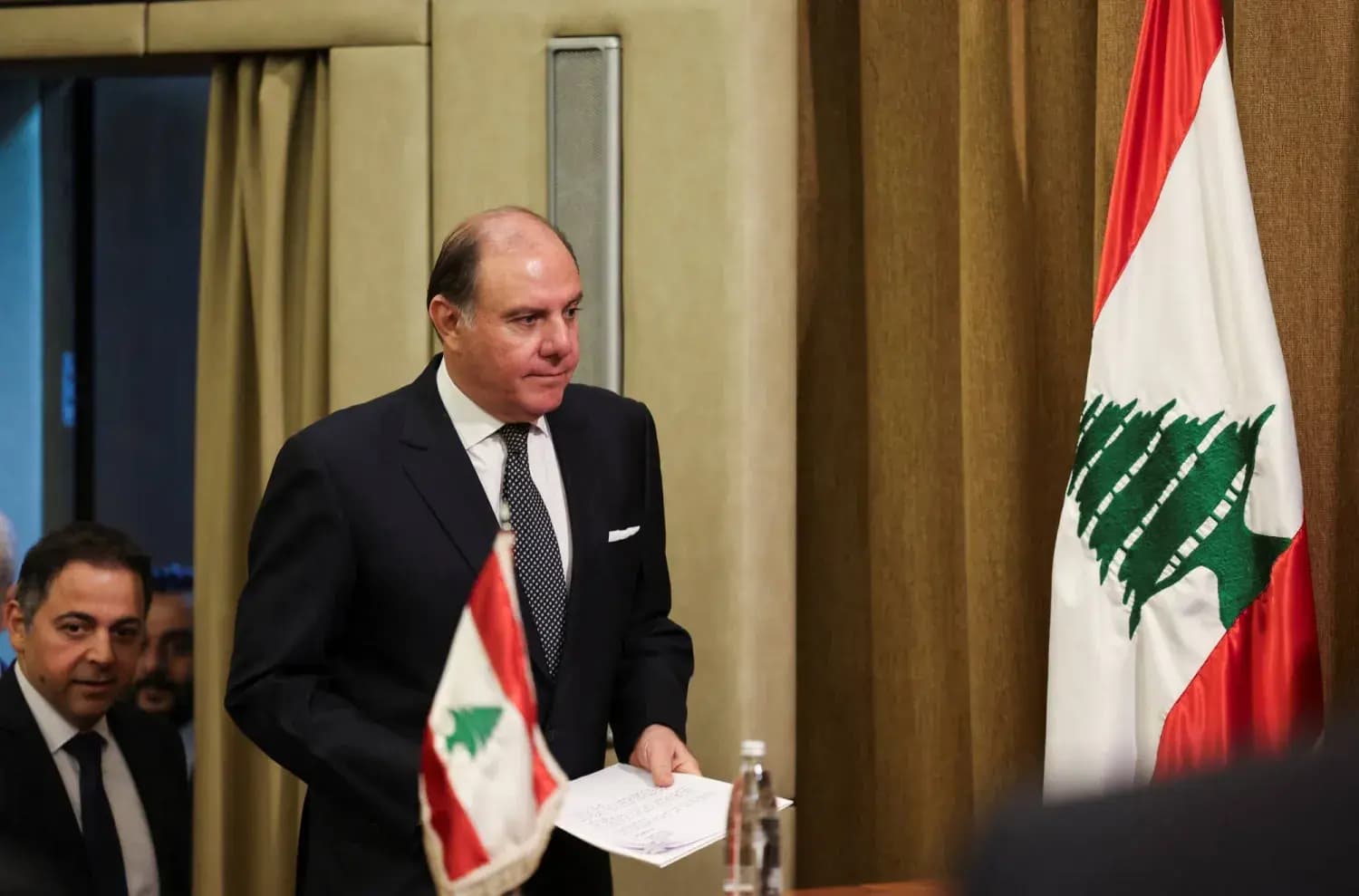 حول الودائع والفجوة المالية.. هذا ما كشفه حاكم مصرف لبنان