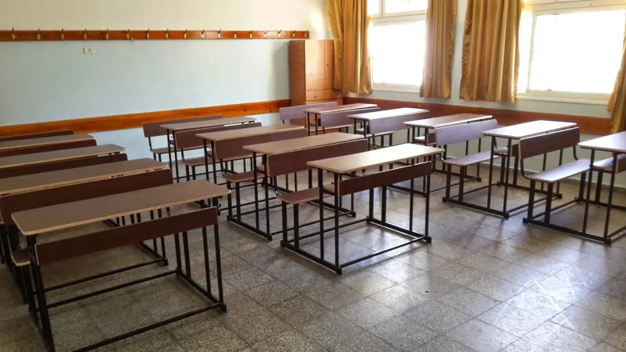الامتحانات الرسمية قائمة.. ودعم مكثف للطلاب