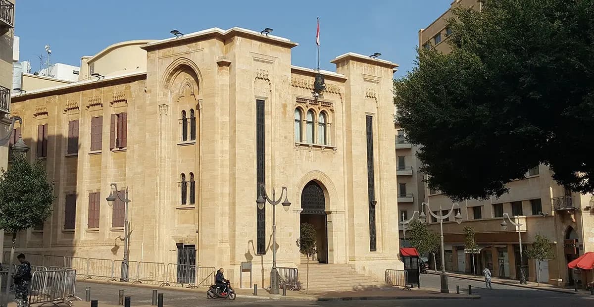 "التربية" تناقش خطة الطوارئ لاستكمال العام الدراسي