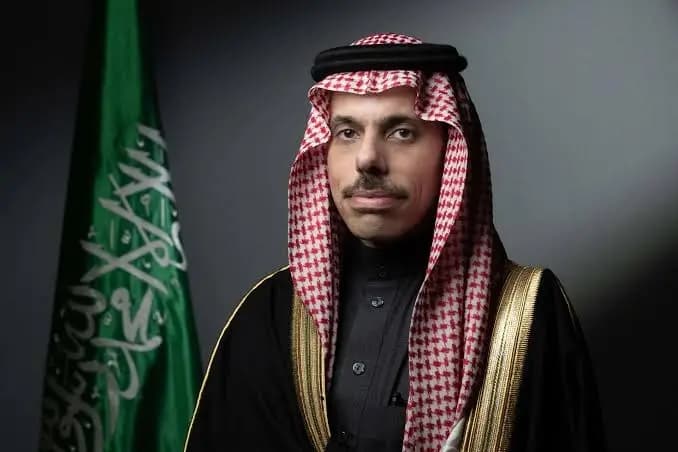 بن فرحان: أمن الممرات المائية ليس محل مساومة