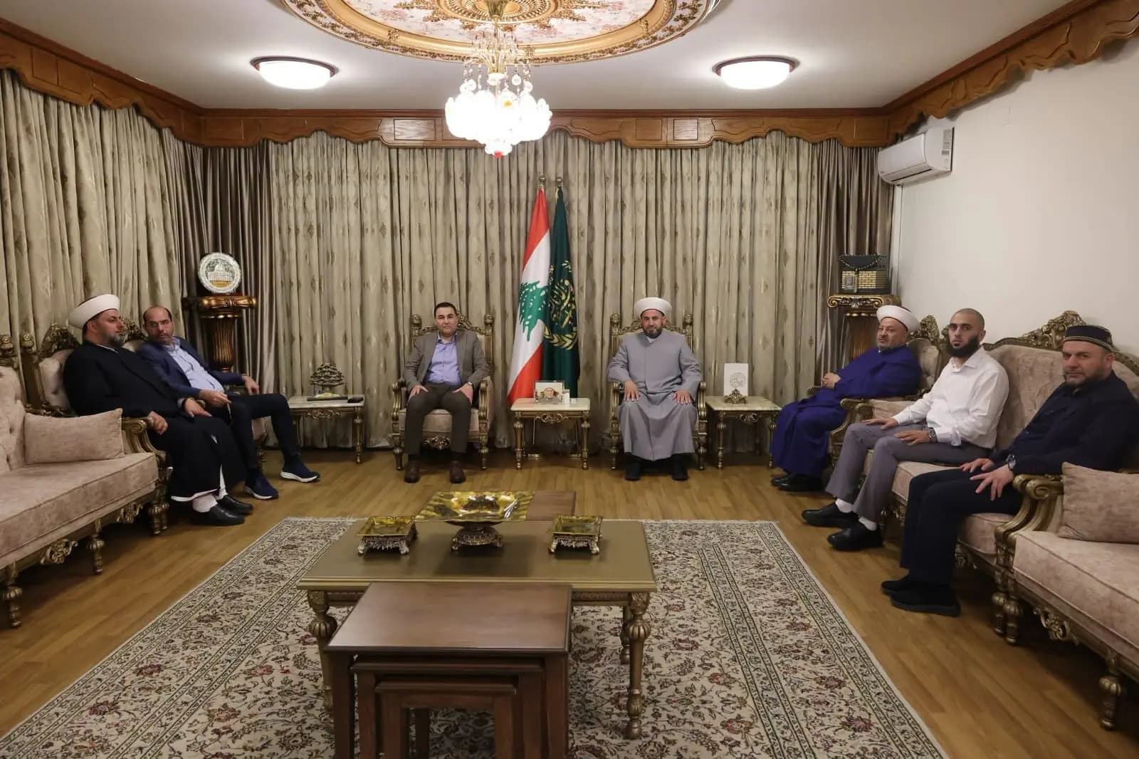 مفتي زحلة يستقبل القنصل المصري والنائب حسن مراد