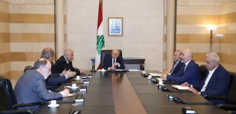 سلام يبحث عن حلّ مستدام لنفايات بيروت