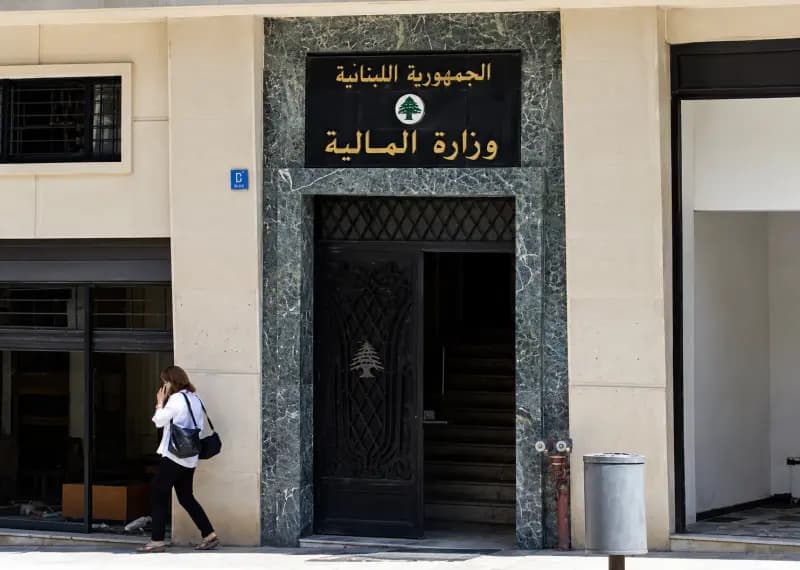 المالية تحذّر: لا تأخير في تسوية "صيرفة"
