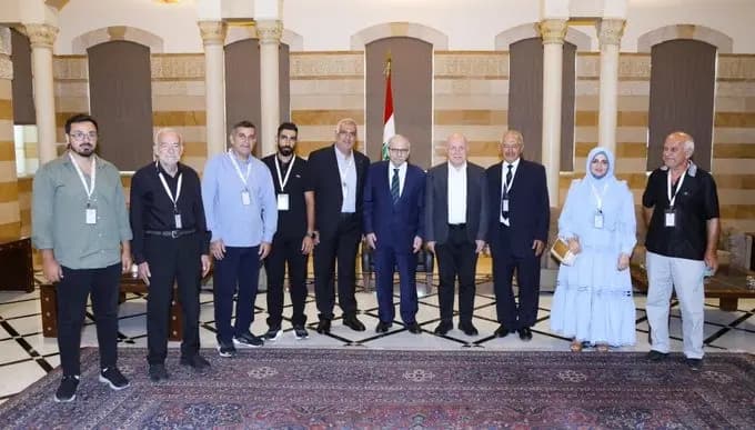 سلام يستقبل وفد بلدية فرون: عودة الأهالي هدف وطني