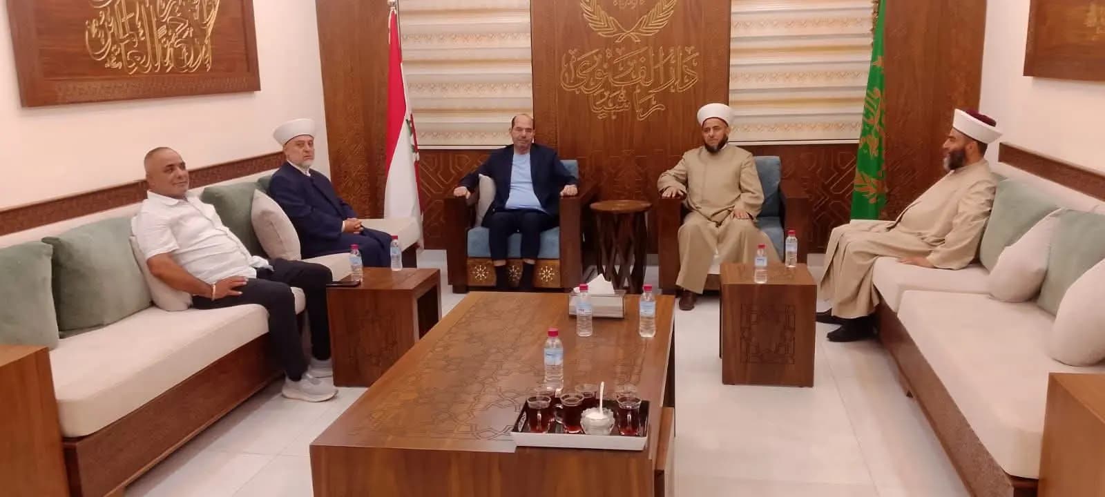 مراد يزور مفتي راشيا.. وبحث في شؤون المنطقة