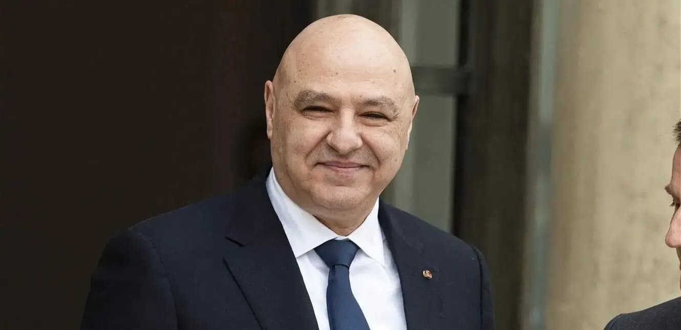 لتعزيز العلاقات.. عون إلى اليونان