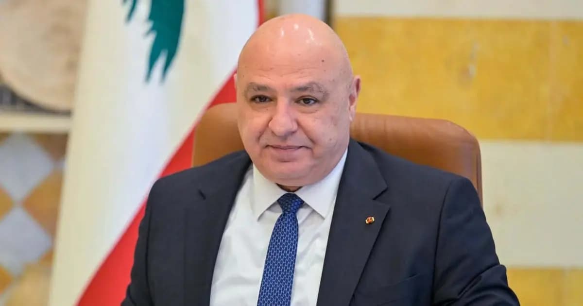 عون يوقع ٣ مراسيم