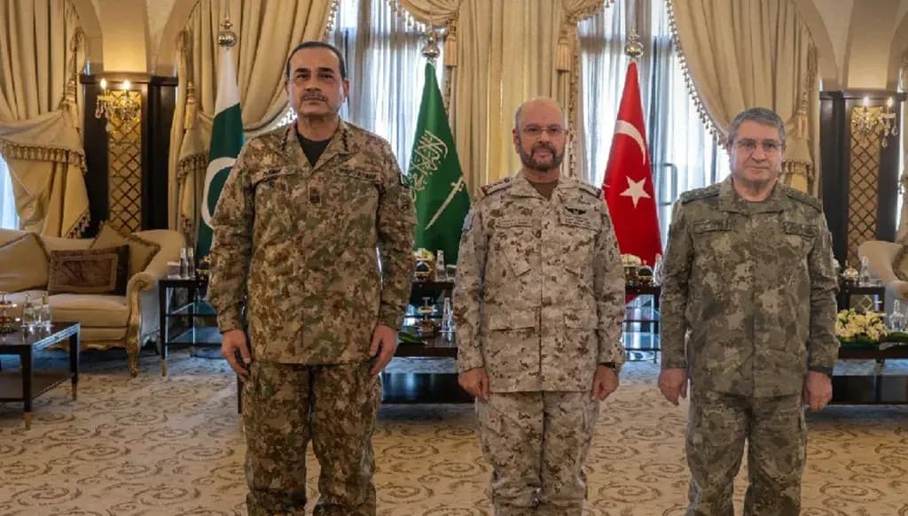 اجتماع لرؤساء أركان السعودية وباكستان وتركيا يبحث التهديدات الأمنية