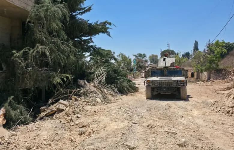 بالصور: الجيش يجري مسحًا هندسيًا في زوطر الغربية