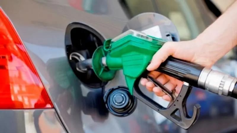 أسعار المحروقات "تحلق".. ماذا عن الغاز؟