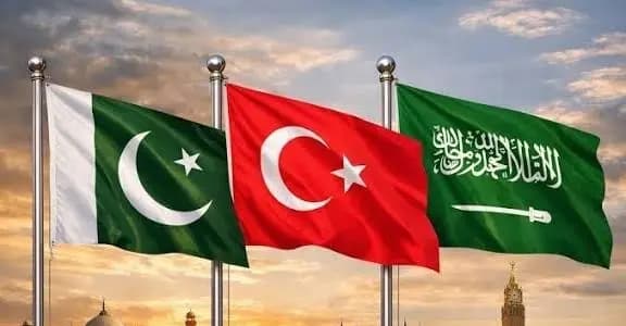 قمة ثلاثية في السعودية تجمع إردوغان وبن سلمان وشريف
