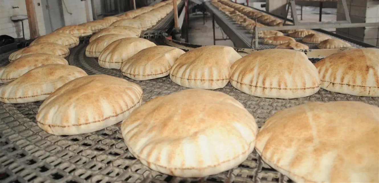 بشأن سعر ربطة الخبز.. ماذا كشف سرور؟