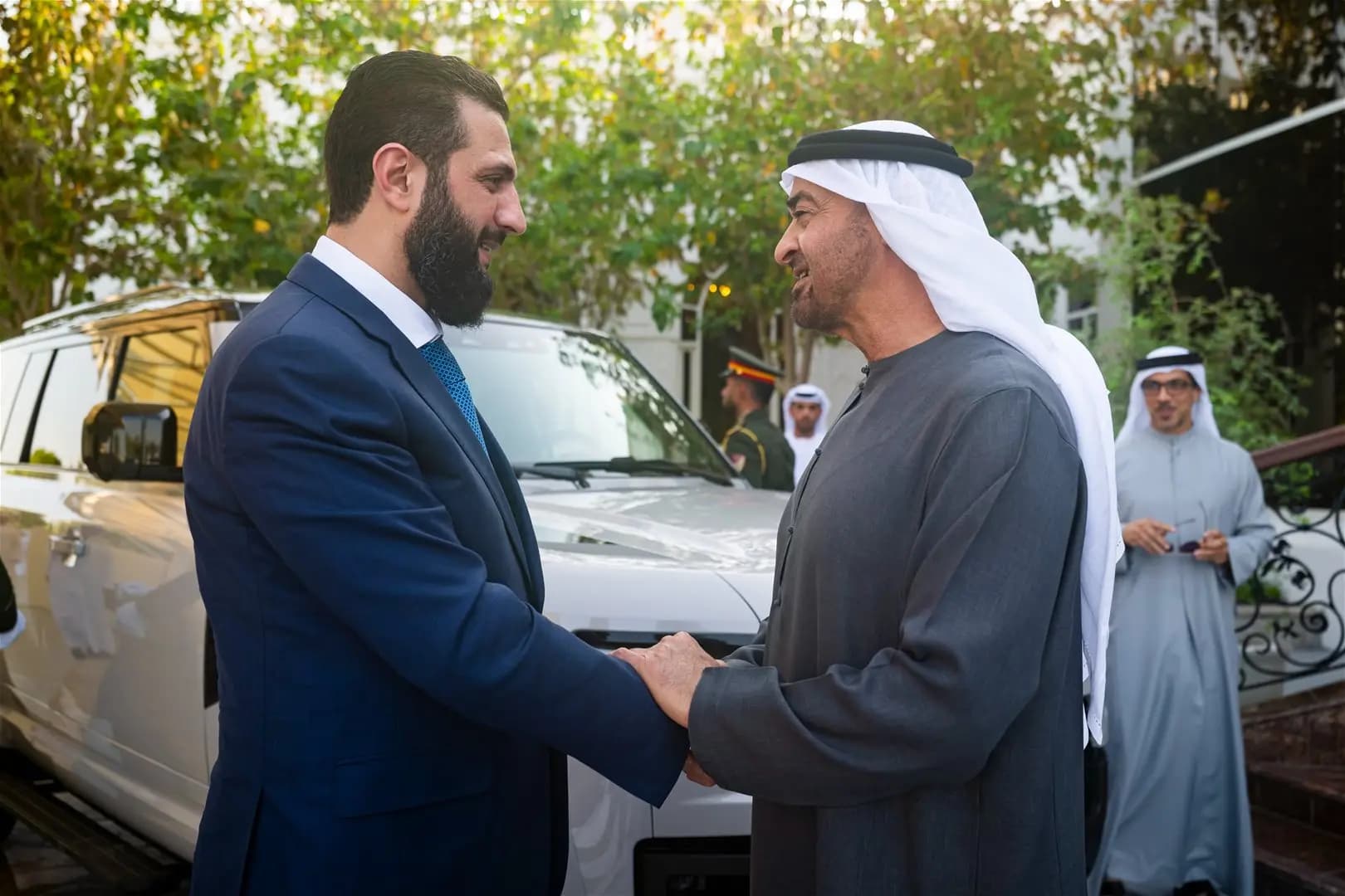 " توسيع التعاون".. لقاء إماراتي- سوري في أبوظبي