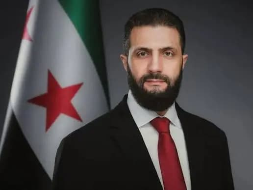 "مجرد شائعات".. الشرع يحسم الجدل حول لبنان!