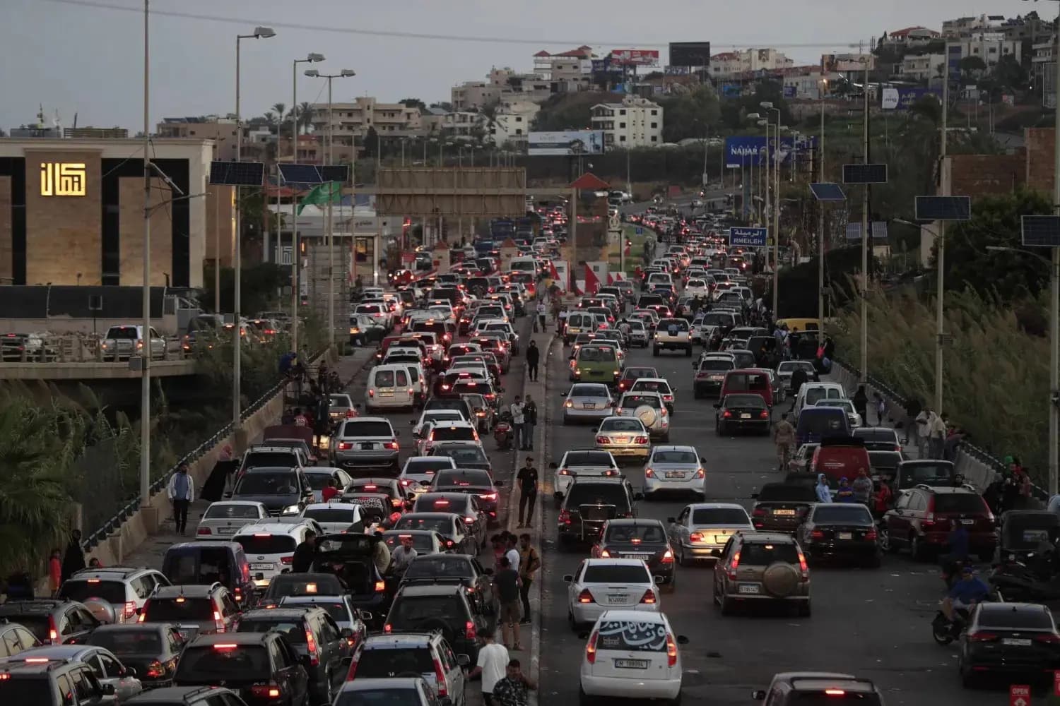 هل نحنُ أمامَ إعادةِ تموضعٍ جغرافيٍّ وديموغرافيٍّ للطائفةِ الشيعيةِ في لبنان؟