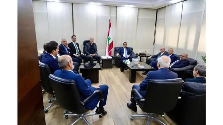 القاضي الحاج يلتقي وفدًا من النواب السنة.. و"العفو العام" على الطاولة