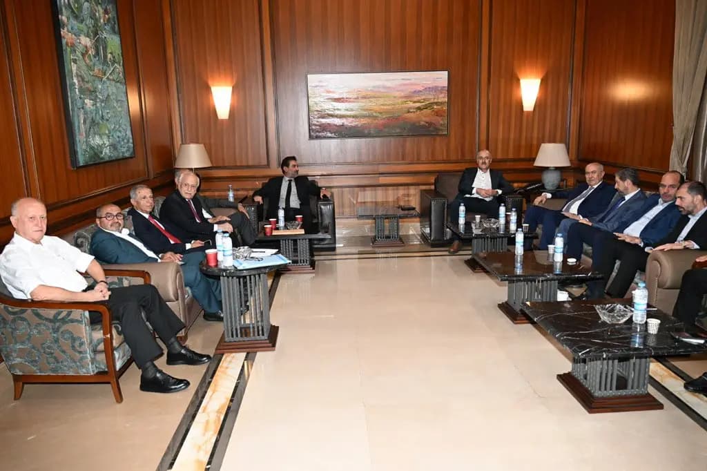 "النواب السنّة اجتمعوا".. ولجنة رباعية تشكّلت للعفو العام