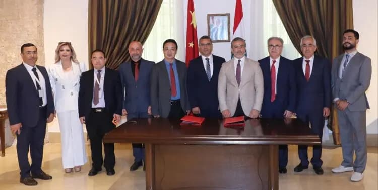 توقيع في السراي يعزز الاستثمار الزراعي!